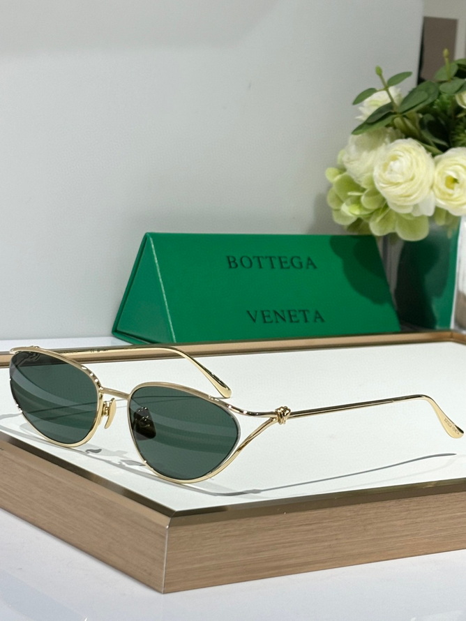 Bottega Veneta Sunglasses(AAAA)-575