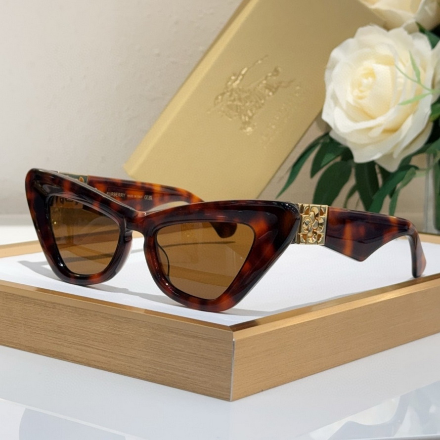 Burberry Sunglasses(AAAA)-1125