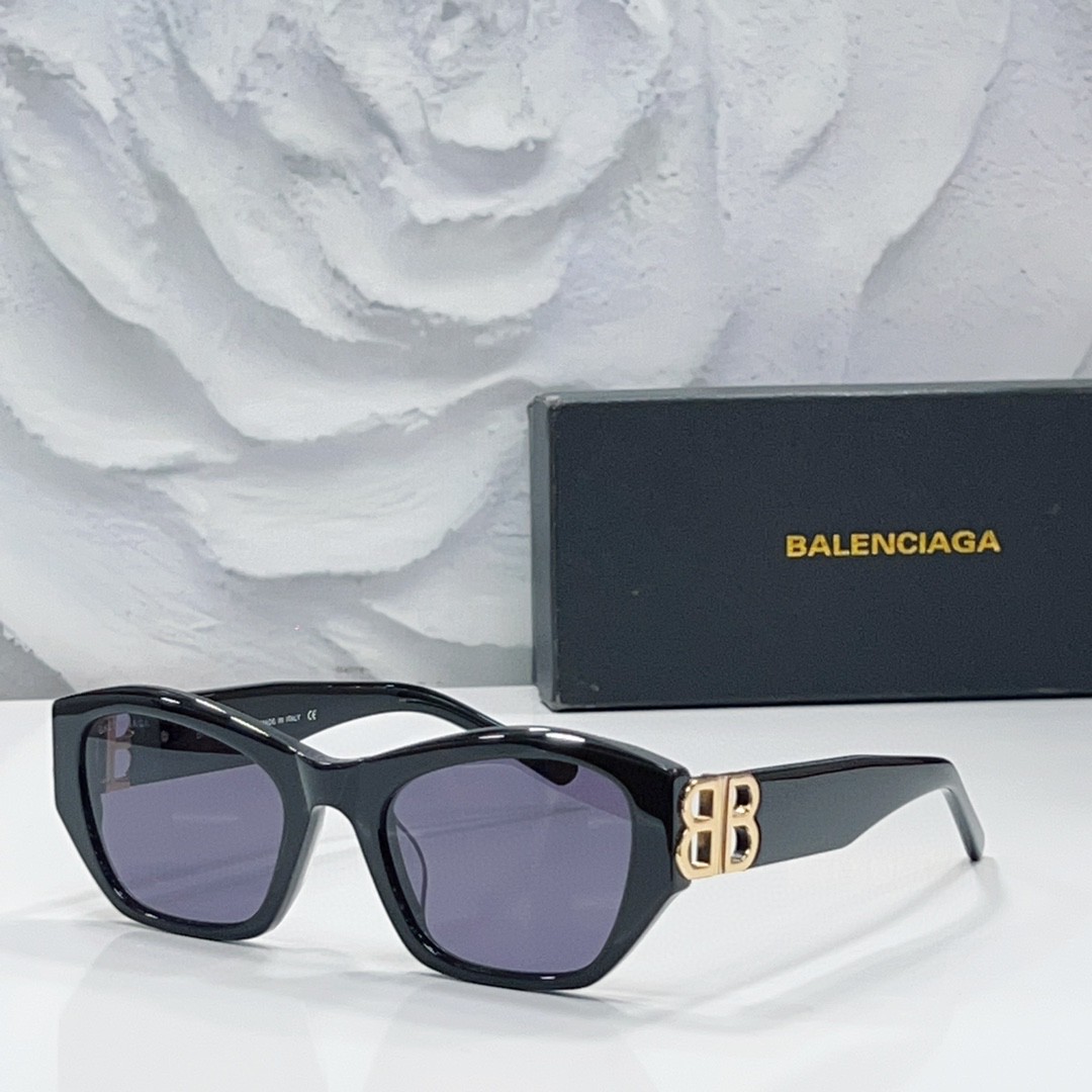 Balenciaga Sunglasses(AAAA)-666