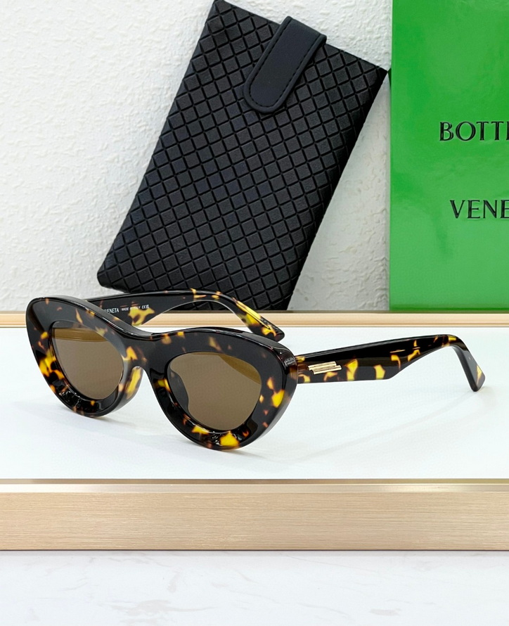 Bottega Veneta Sunglasses(AAAA)-546