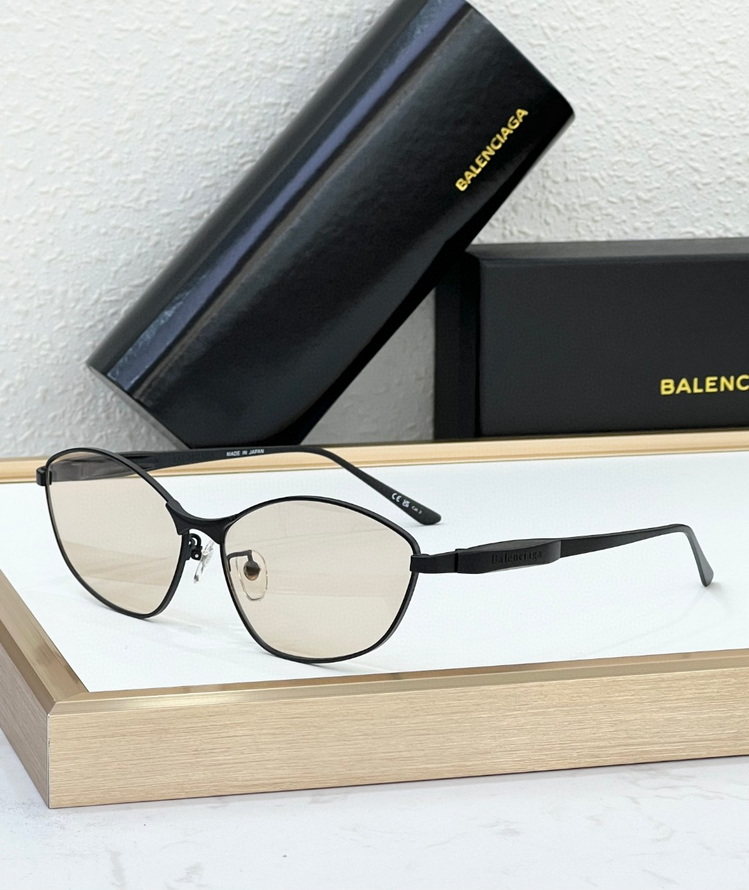 Balenciaga Sunglasses(AAAA)-654