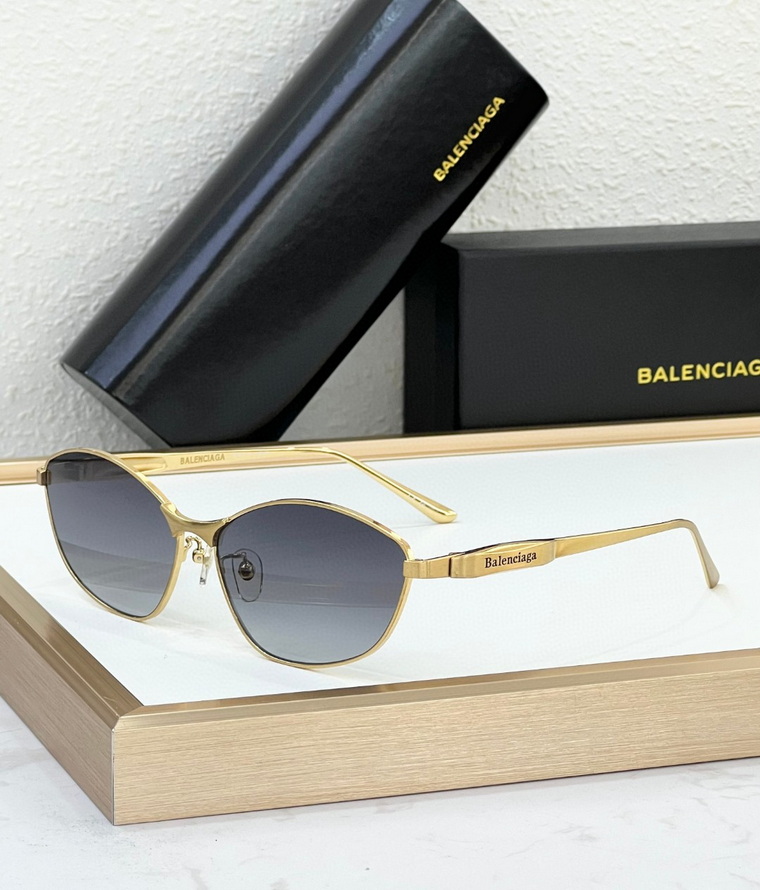 Balenciaga Sunglasses(AAAA)-650