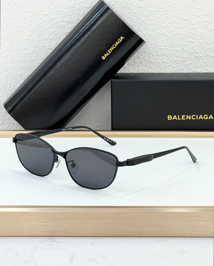 Balenciaga Sunglasses(AAAA)-647