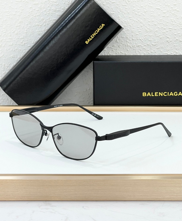 Balenciaga Sunglasses(AAAA)-643