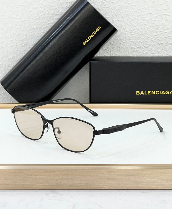 Balenciaga Sunglasses(AAAA)-642