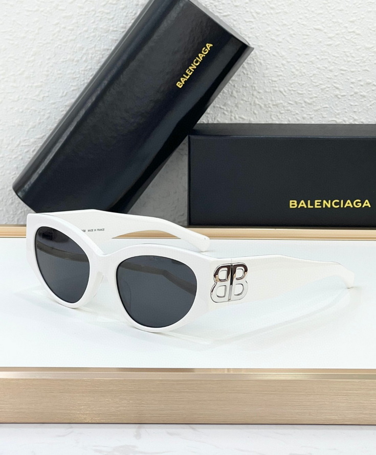 Balenciaga Sunglasses(AAAA)-626