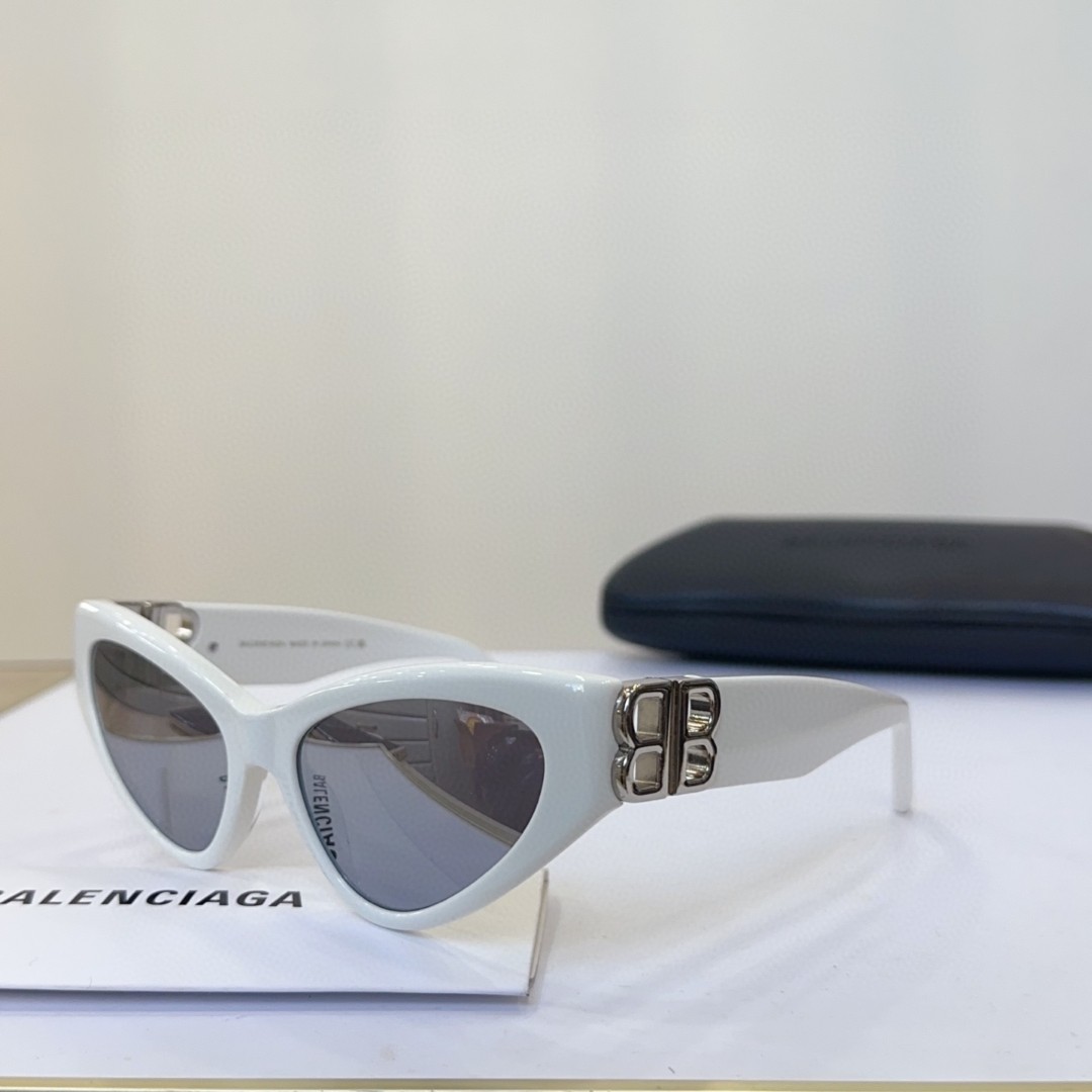 Balenciaga Sunglasses(AAAA)-585