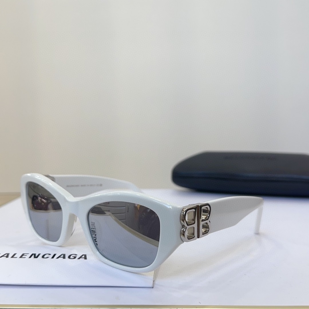 Balenciaga Sunglasses(AAAA)-578