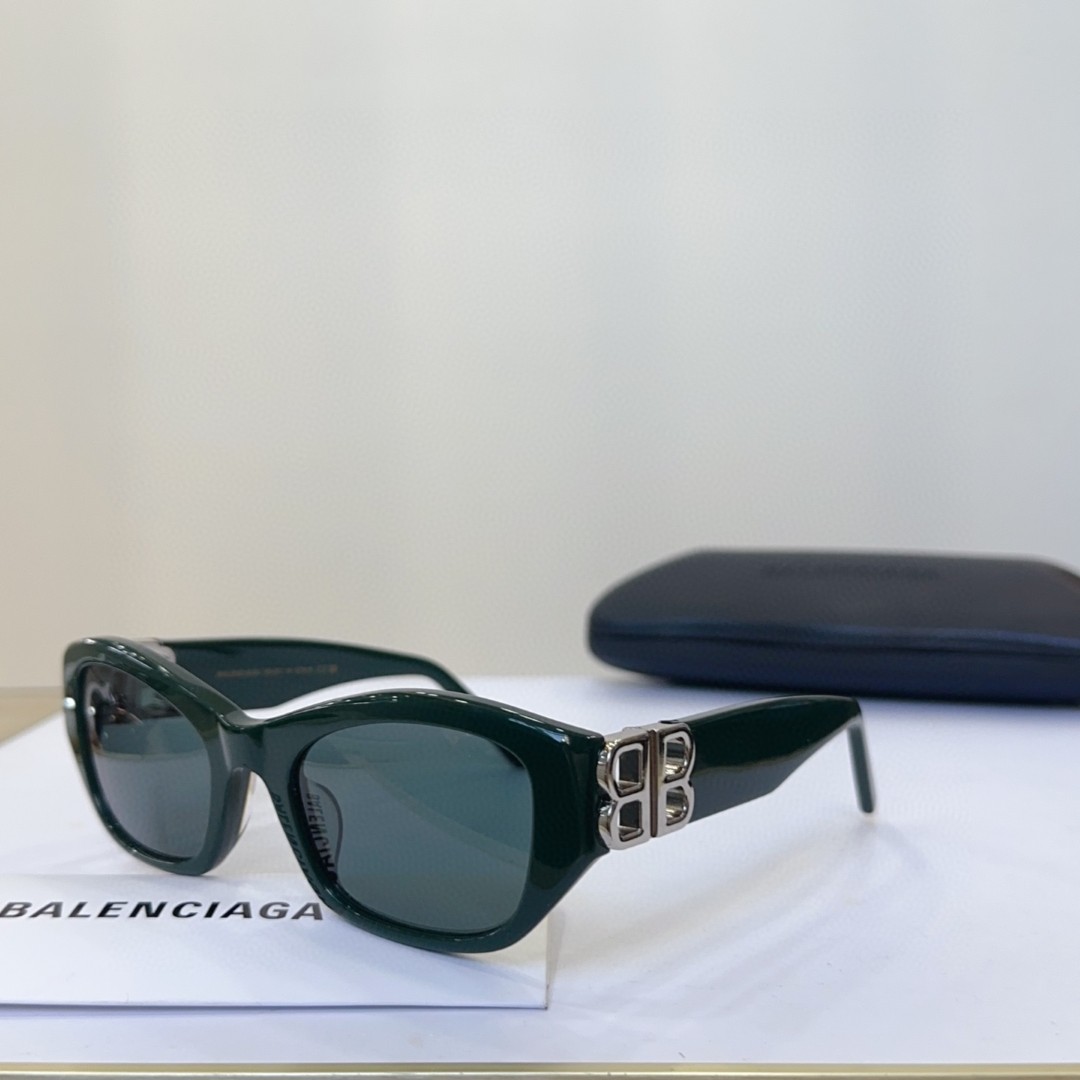 Balenciaga Sunglasses(AAAA)-577