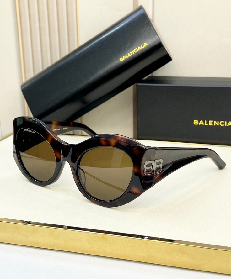 Balenciaga Sunglasses(AAAA)-574