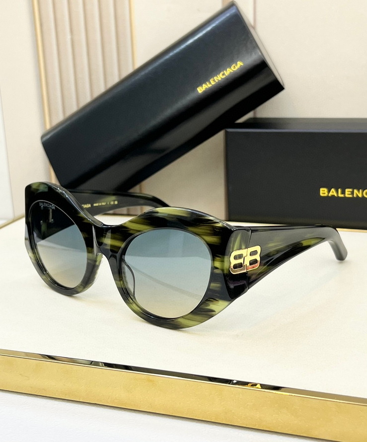 Balenciaga Sunglasses(AAAA)-571