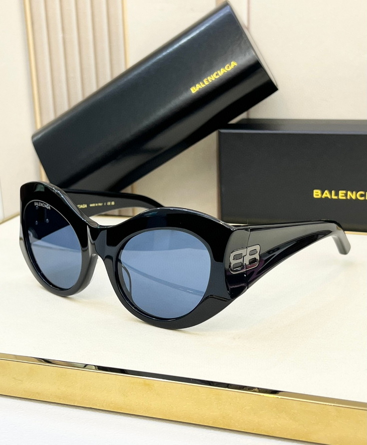 Balenciaga Sunglasses(AAAA)-570