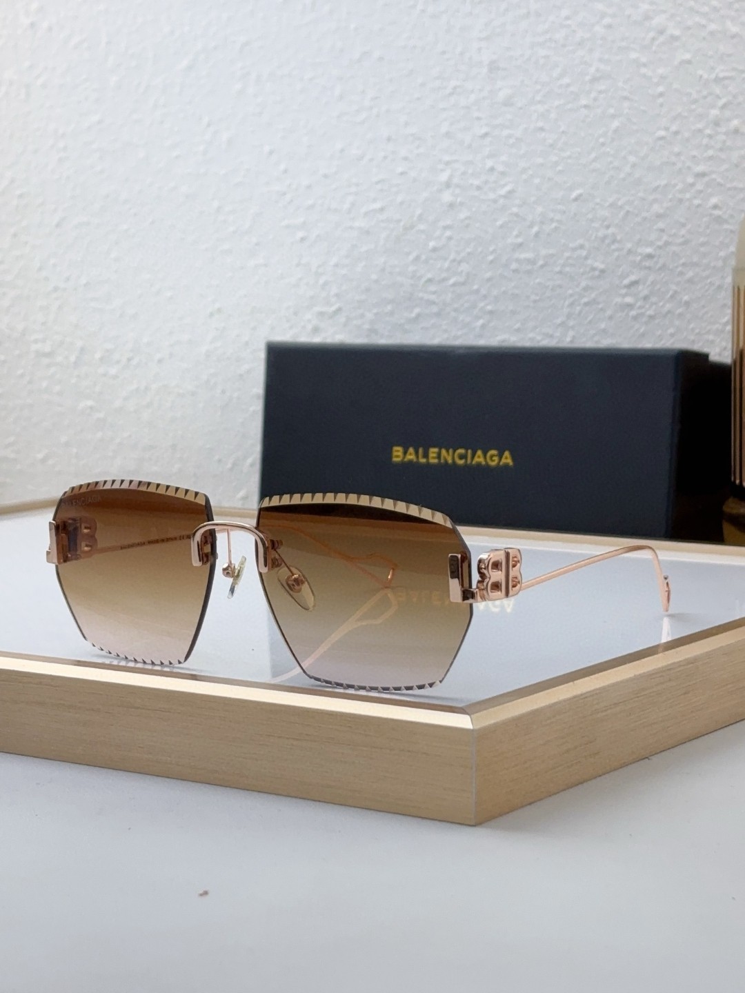 Balenciaga Sunglasses(AAAA)-562