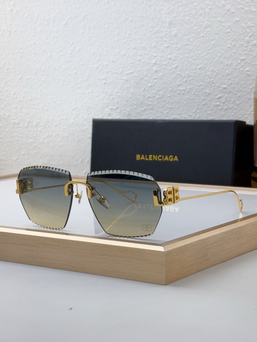 Balenciaga Sunglasses(AAAA)-559