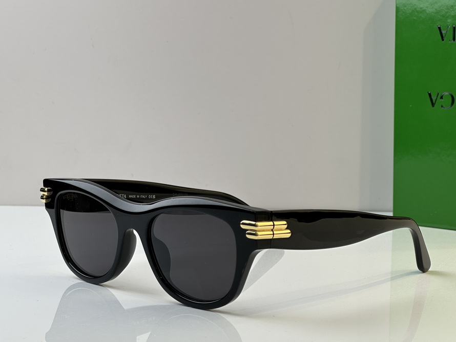 Bottega Veneta Sunglasses(AAAA)-534