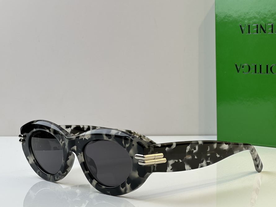 Bottega Veneta Sunglasses(AAAA)-530