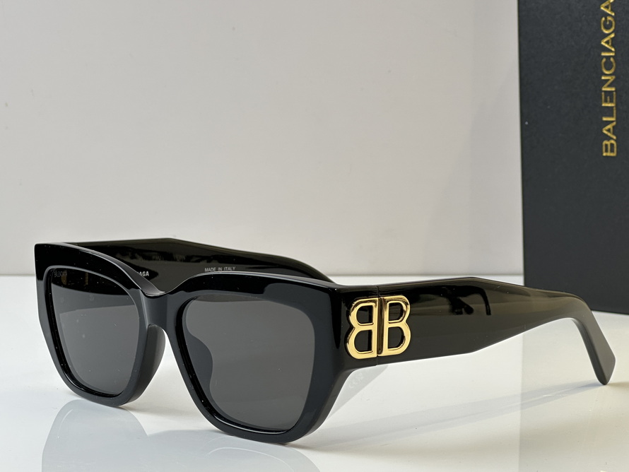 Balenciaga Sunglasses(AAAA)-551
