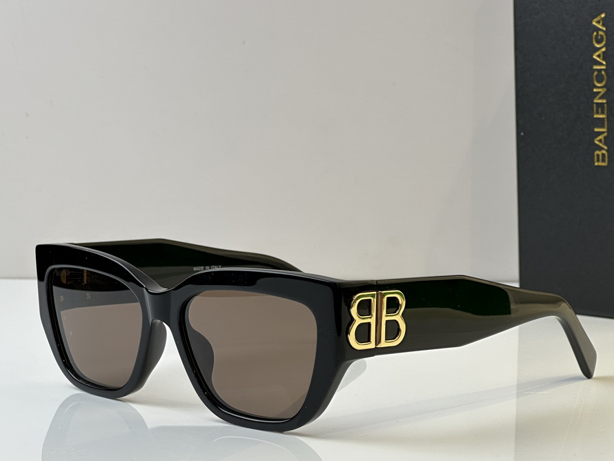 Balenciaga Sunglasses(AAAA)-548