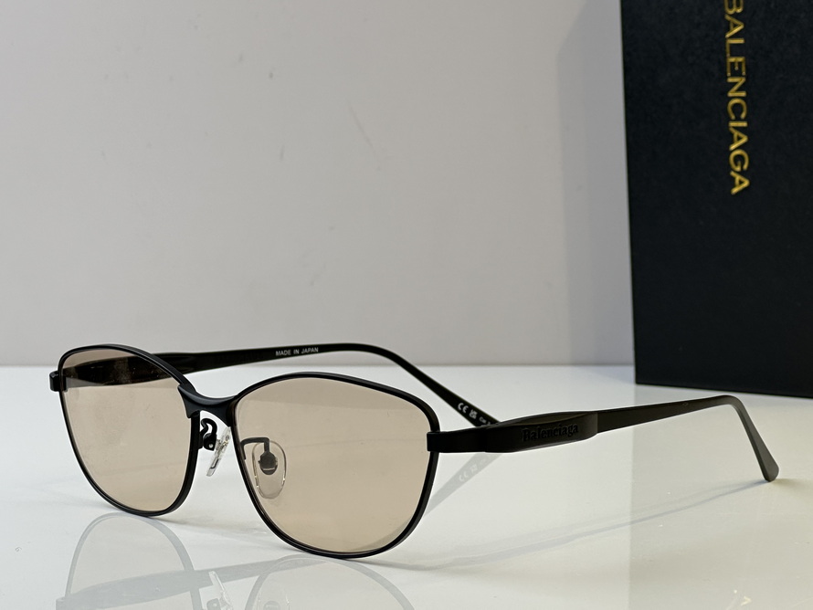 Balenciaga Sunglasses(AAAA)-547