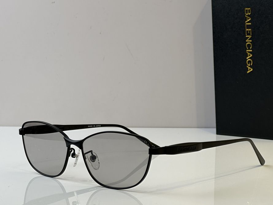 Balenciaga Sunglasses(AAAA)-545
