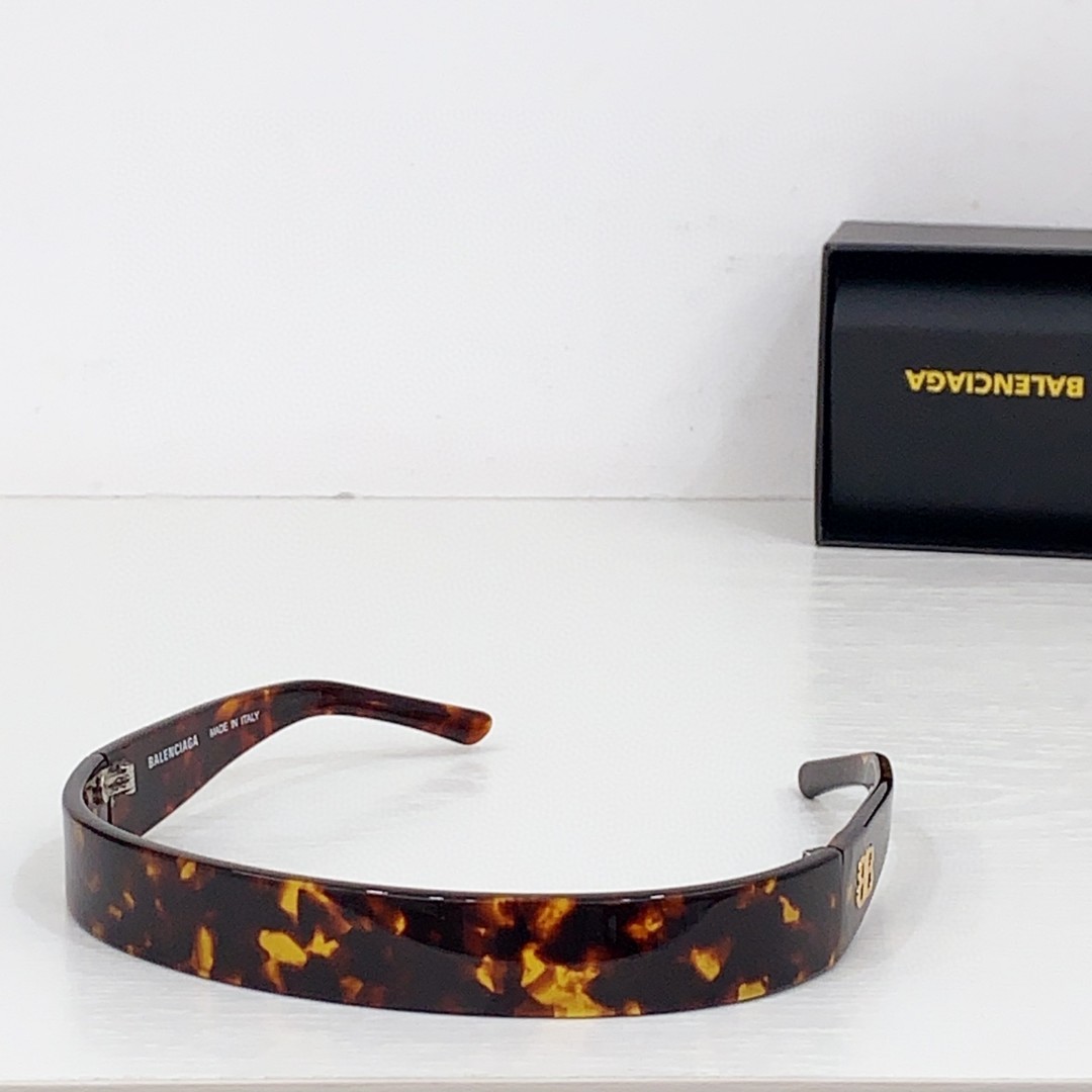 Balenciaga Sunglasses(AAAA)-498