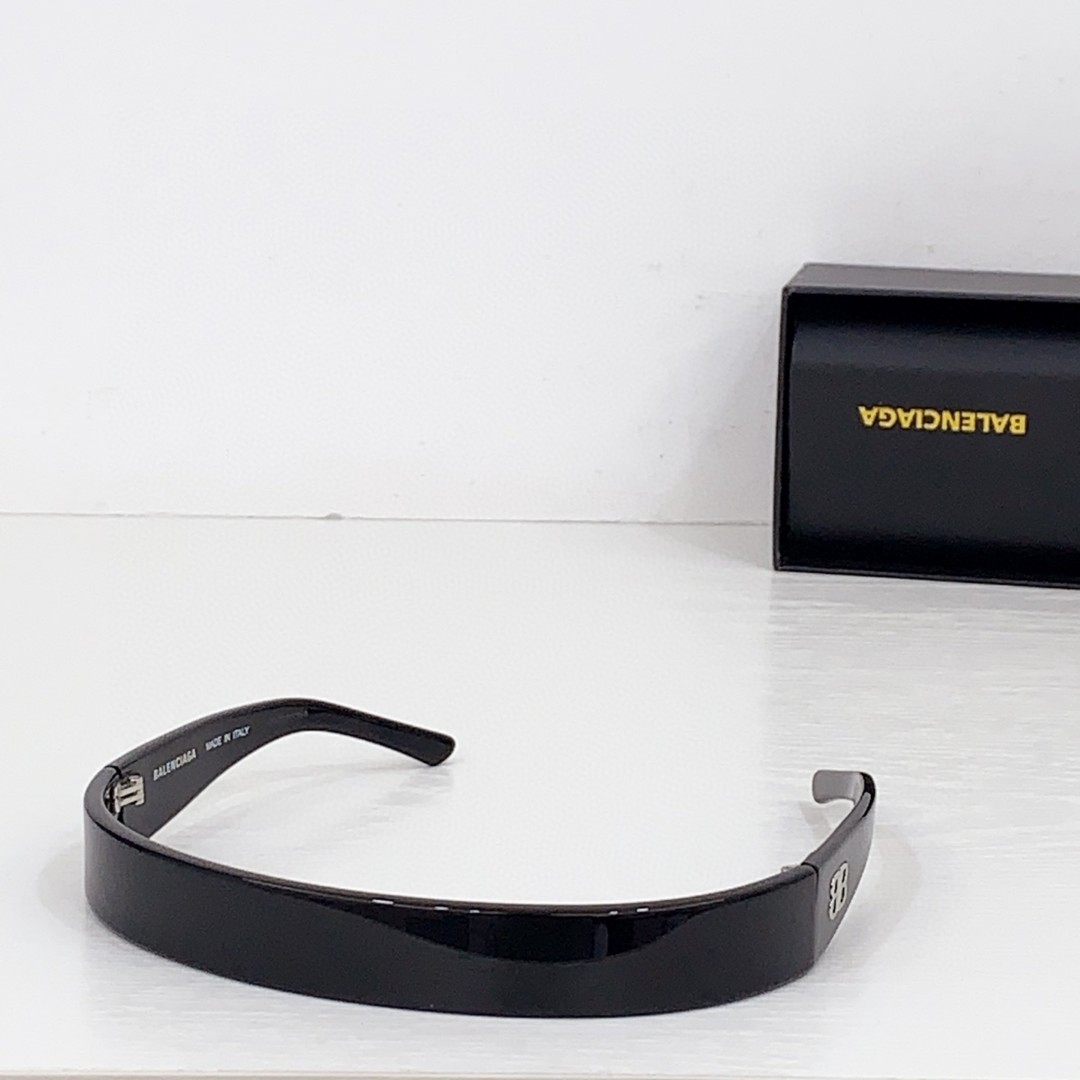 Balenciaga Sunglasses(AAAA)-497