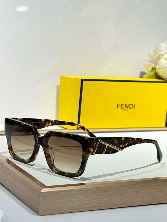 FENFDI Sunglasses(AAAA)-284