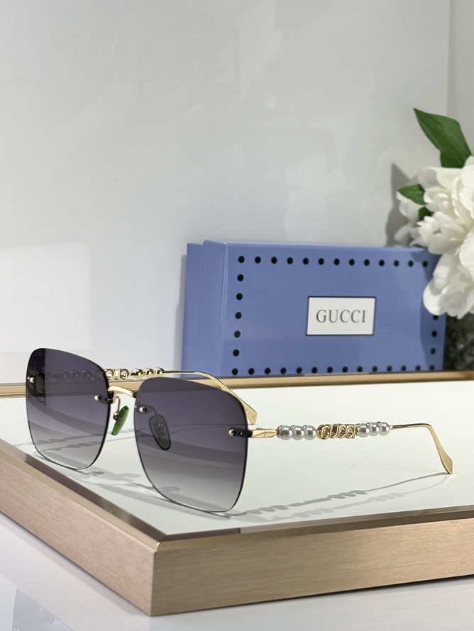 Gucci Sunglasses(AAAA)-3682