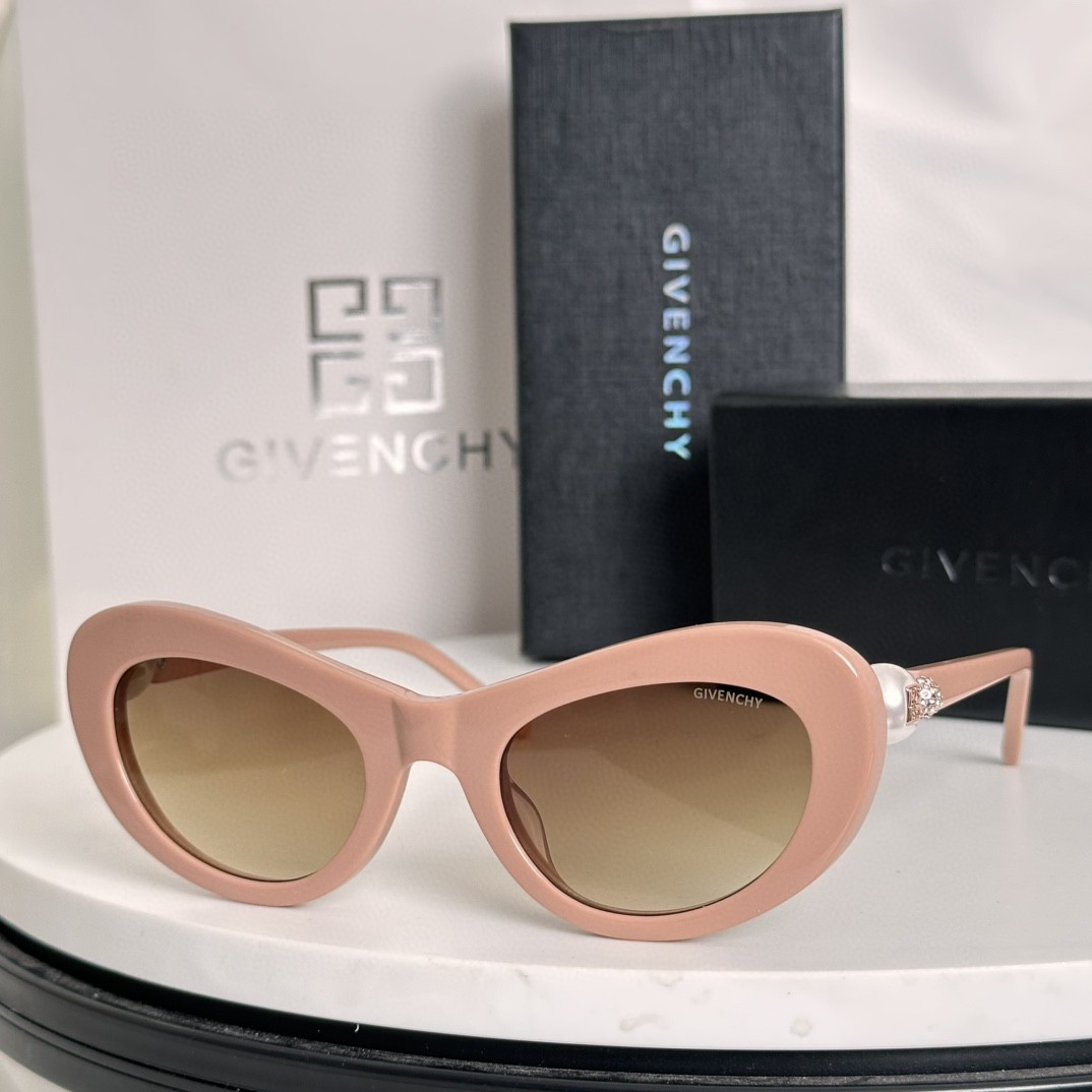 GIVENCHY Sunglasses(AAAA)-318