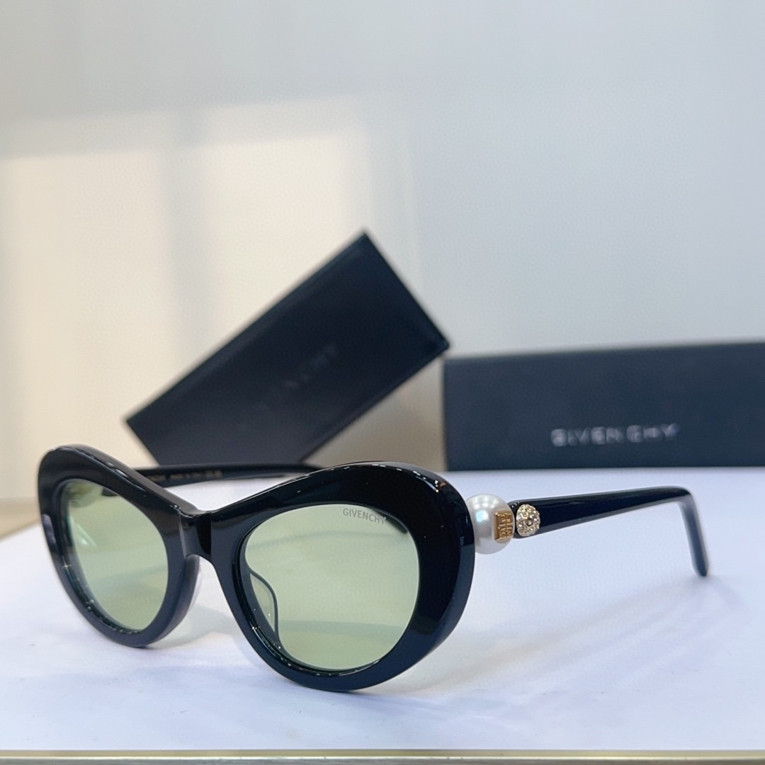 GIVENCHY Sunglasses(AAAA)-293