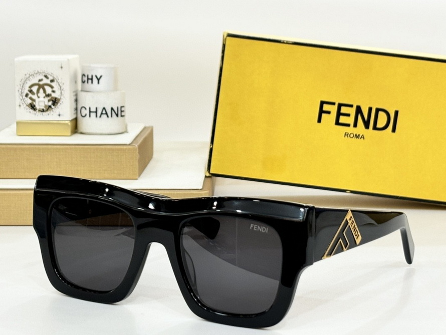 FENFDI Sunglasses(AAAA)-111