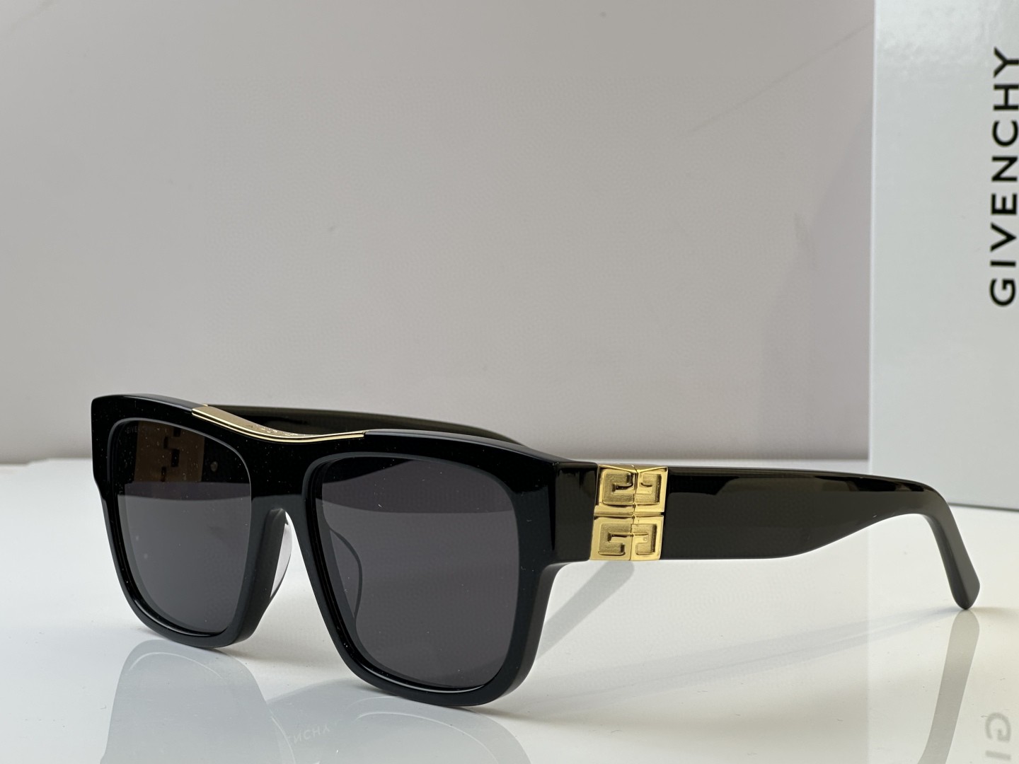GIVENCHY Sunglasses(AAAA)-234