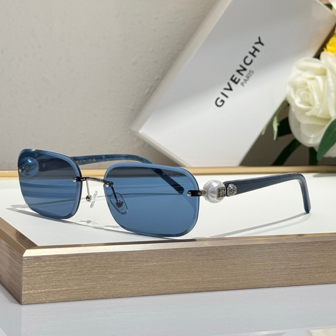 GIVENCHY Sunglasses(AAAA)-231