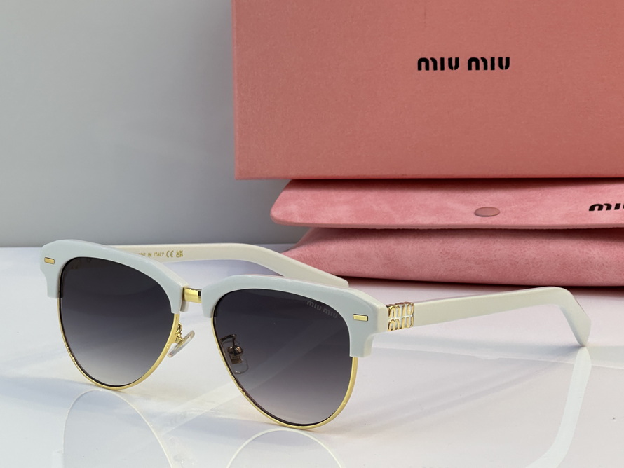 MiuMiu Sunglasses(AAAA)-555