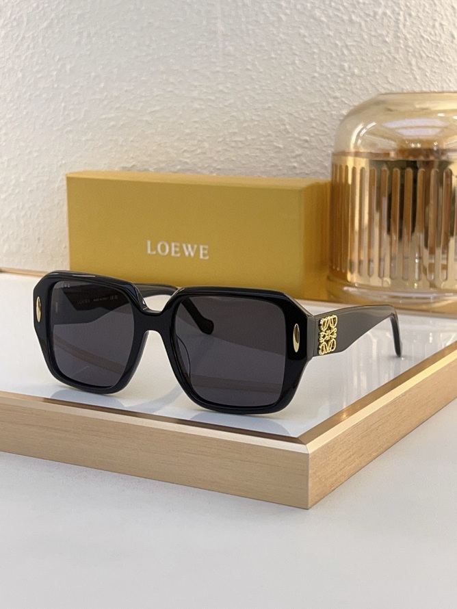 LOEWE Sunglasses(AAAA)-598