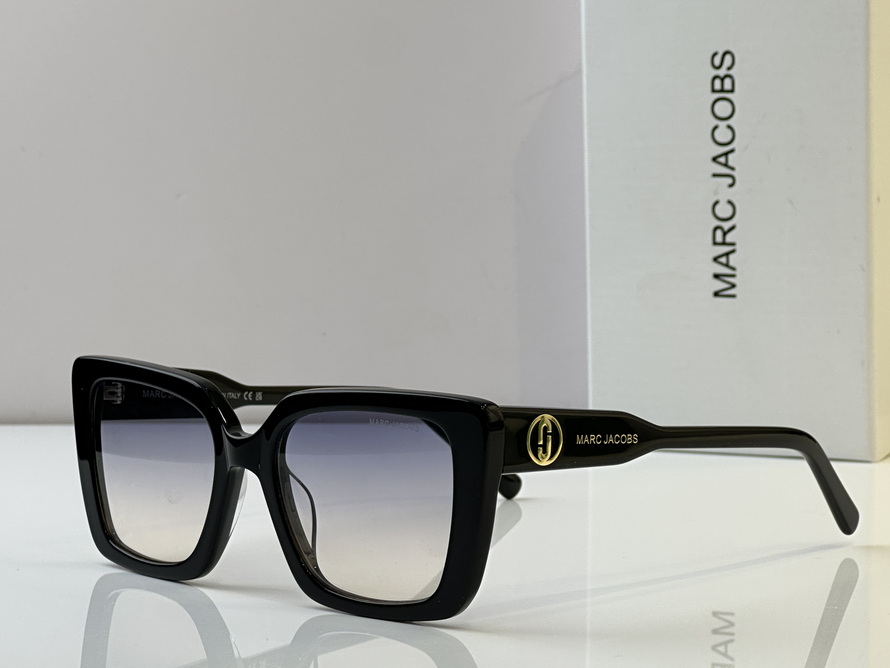 Marc Jacobs Sunglasses(AAAA)-031