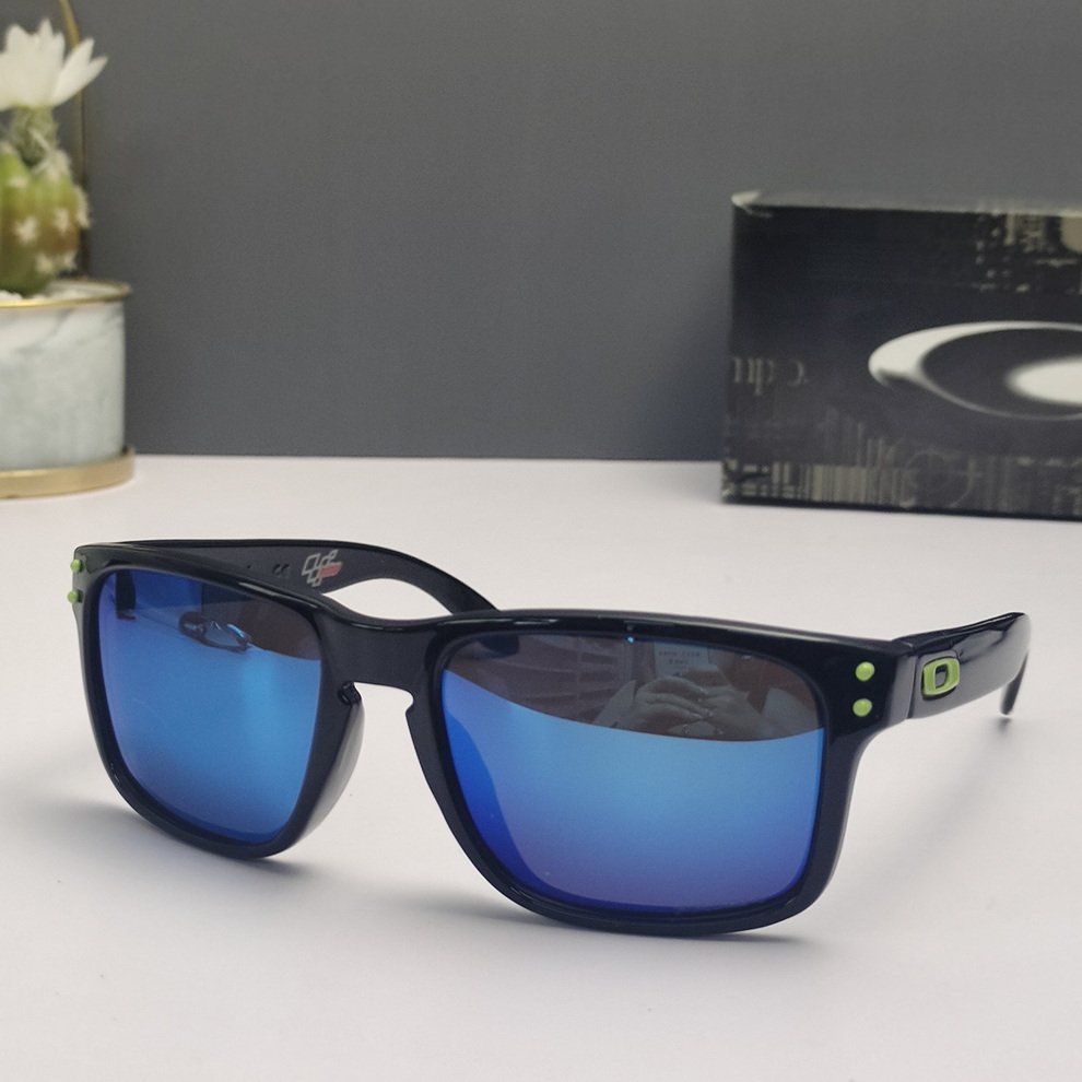 Oakley Sunglasses(AAAA)-703