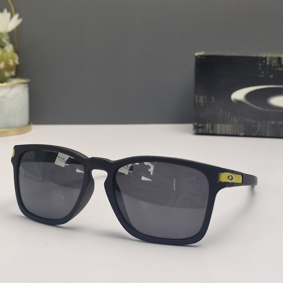 Oakley Sunglasses(AAAA)-689
