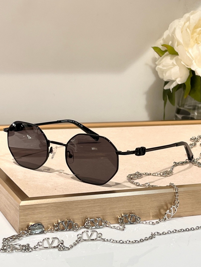 Valentino Sunglasses(AAAA)-468