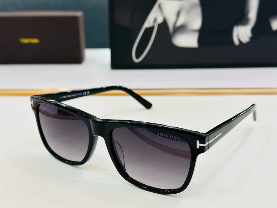 Tom Ford Sunglasses(AAAA)-716