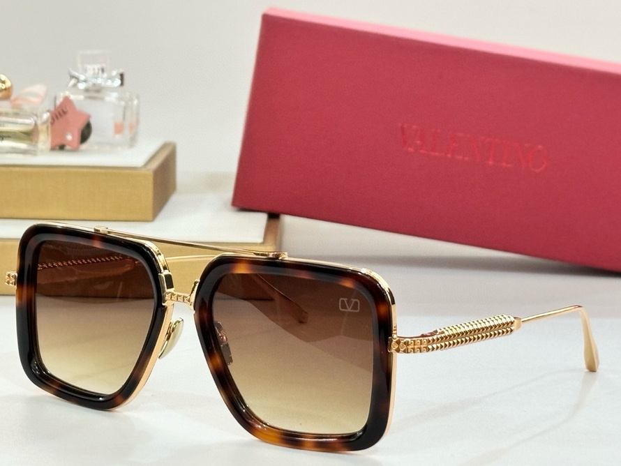 Valentino Sunglasses(AAAA)-449