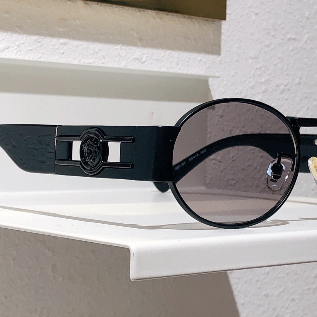 Versace Sunglasses(AAAA)-2693