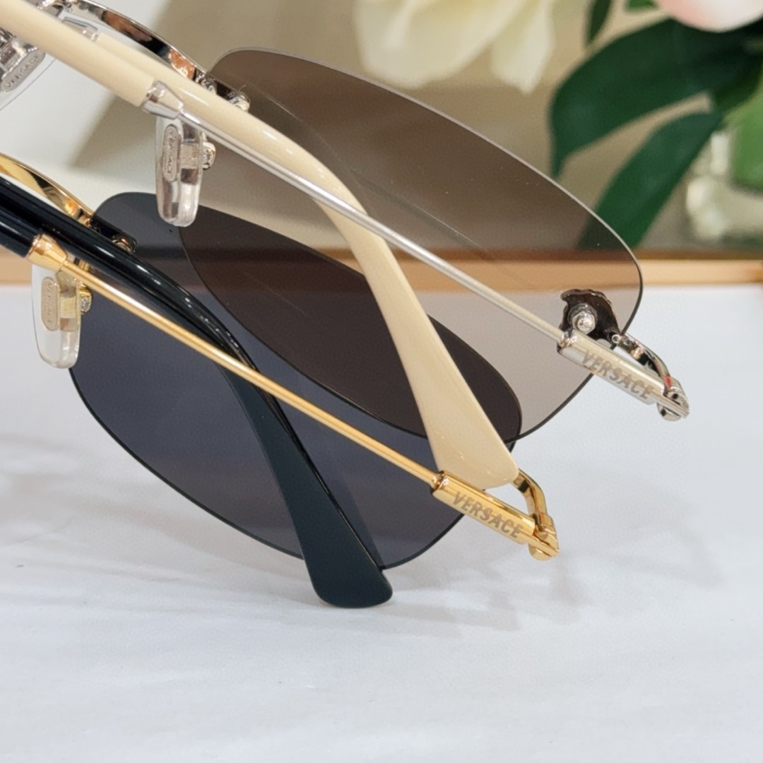 Versace Sunglasses(AAAA)-2647