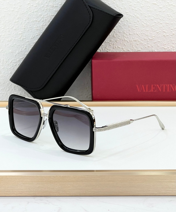 Valentino Sunglasses(AAAA)-430