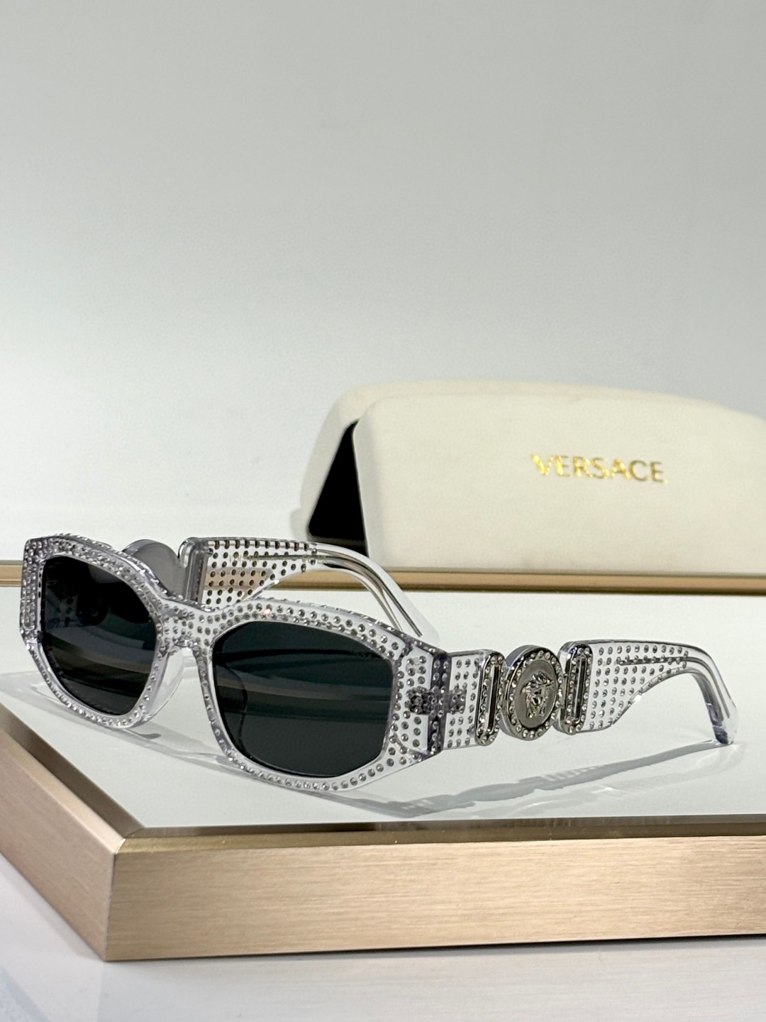 Versace Sunglasses(AAAA)-2319