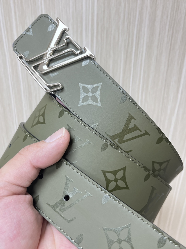 LV Belts(AAAAA)-2456