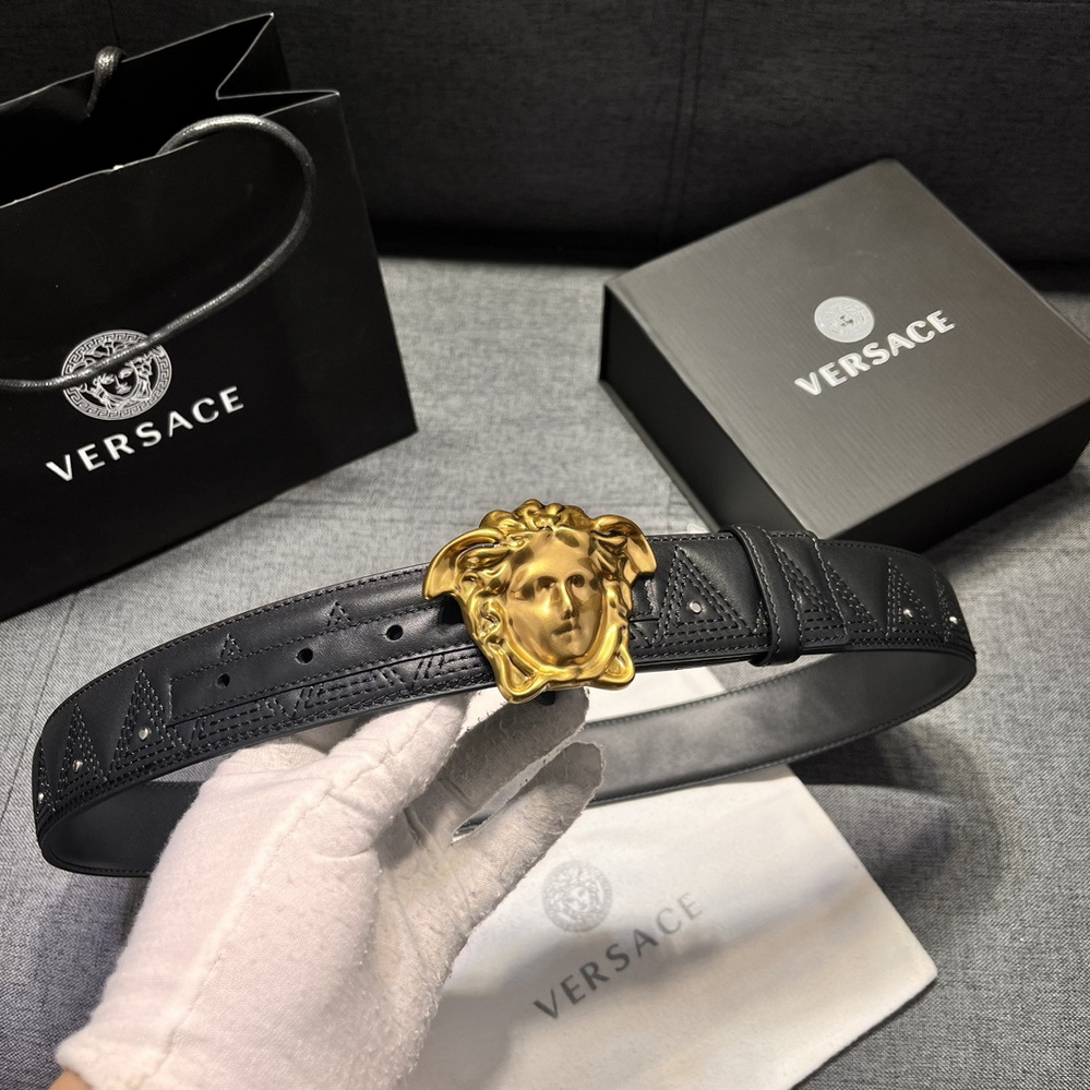Versace Belts(AAAAA)-421