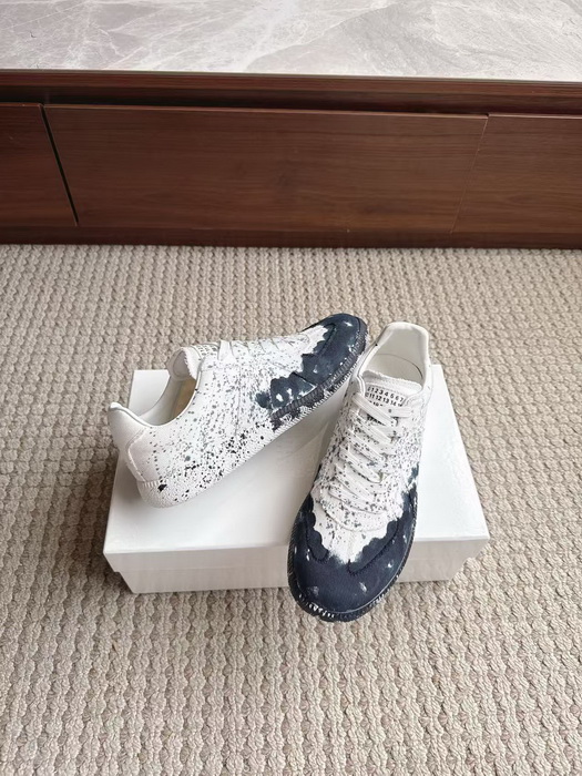 Maison Margiela Shoes-012
