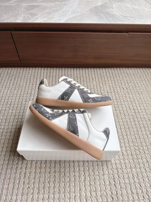 Maison Margiela Shoes-010