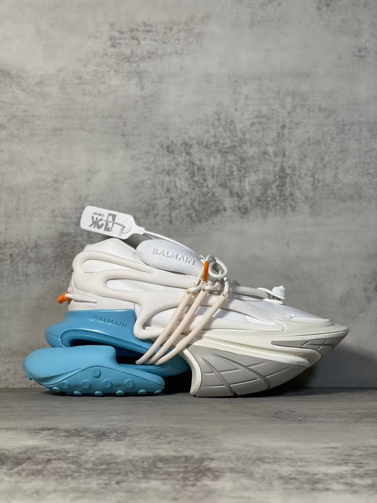 Balmain Shoes(AAA)-011